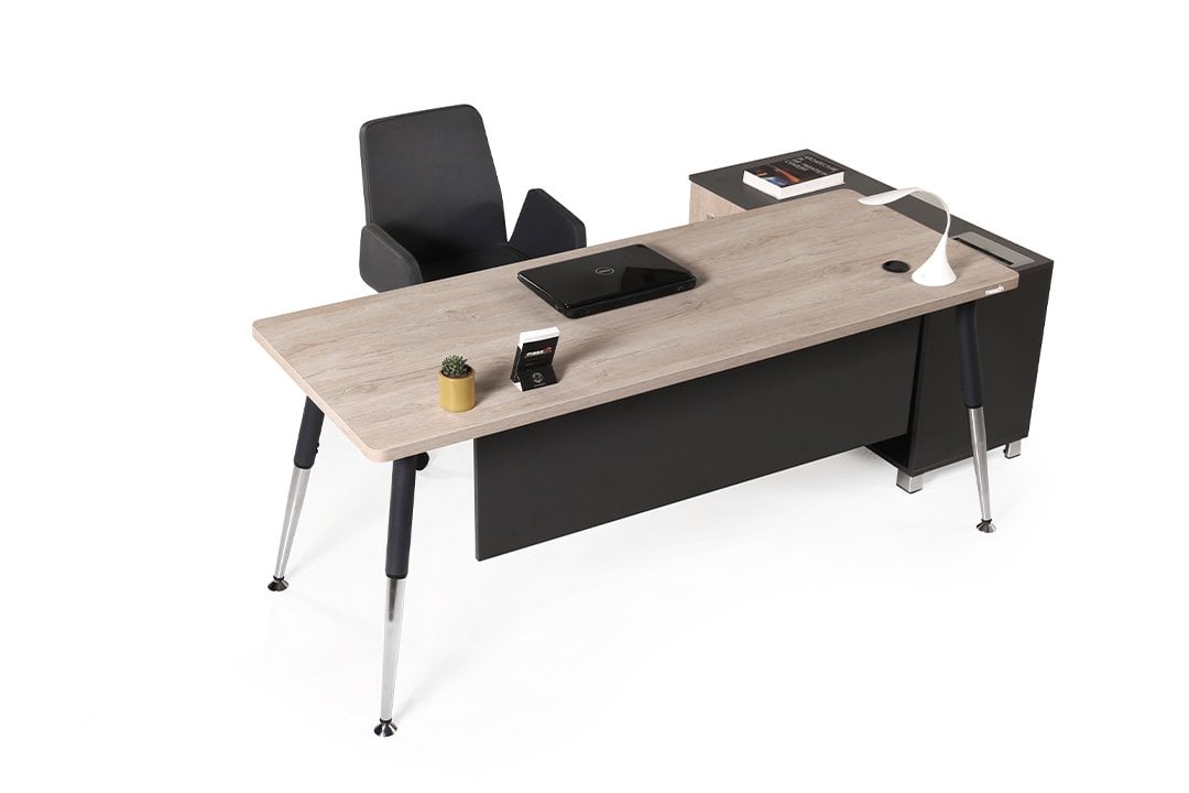 Boomerang Etajerli Çalışma Masası